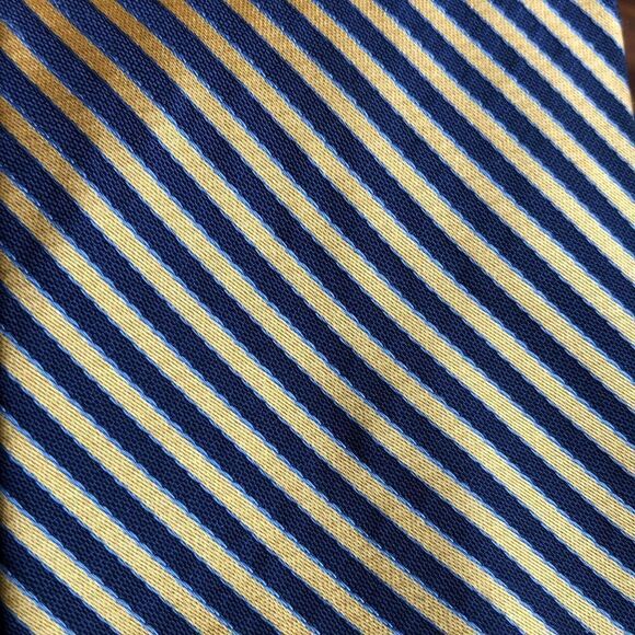 Tommy Hilfiger Diagonal Striped Tie Navy and Gold/Yellow - Picture 2 of 6
